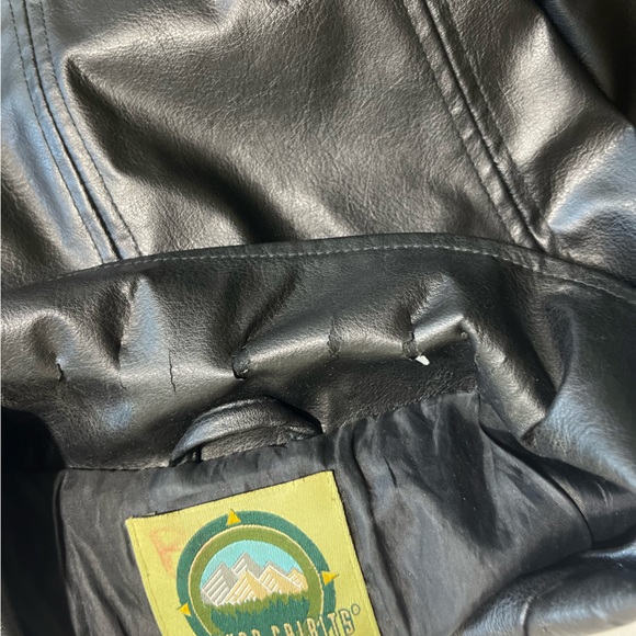 Black Pleather jacket by Weather Spirits used Black imitation Vegan Leather Coat - Picture 8 of 10